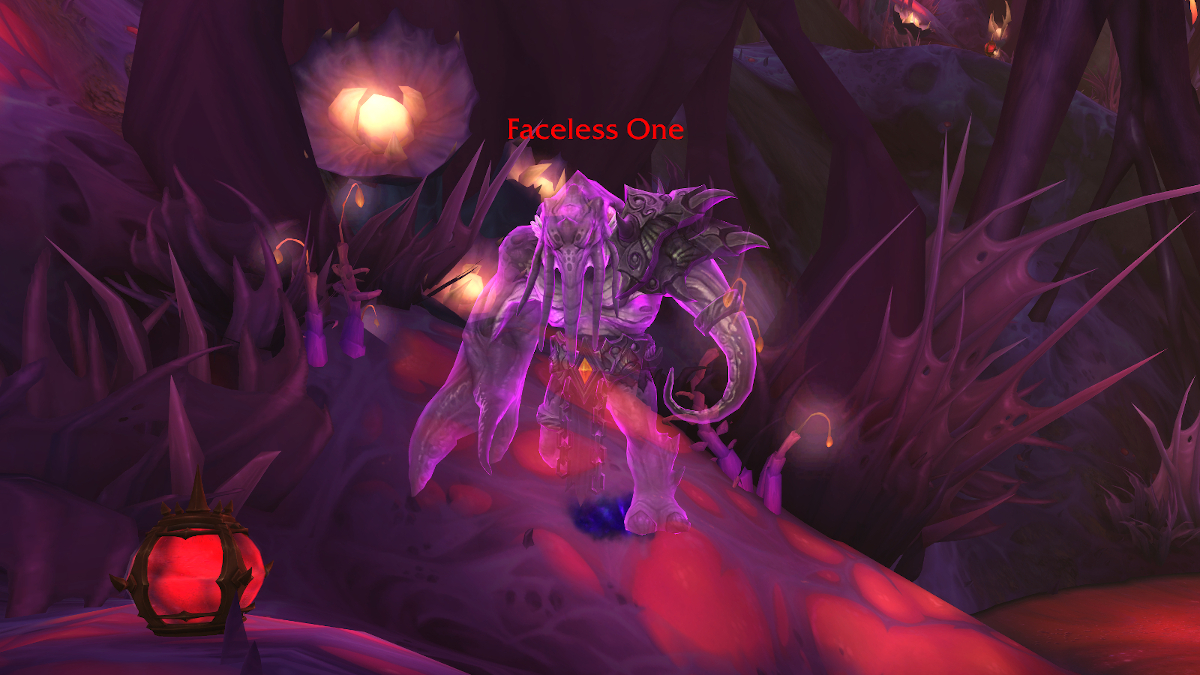 Image d'un monstre transparent appelé le Sans-Visage dans World of Warcraft