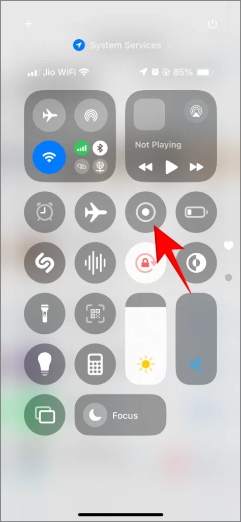 Enregistrement d'écran de la vidéo d'état WhatsApp sur iPhone