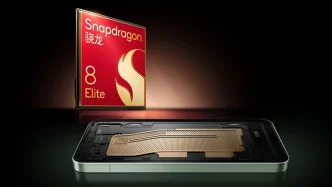 1730907607 Top 7 Emerging Trends in Flagship Smartphones Silicon Batteries Flat.webp