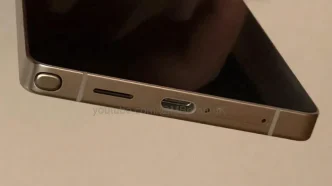 1732703046 Galaxy S25 Ultra Leaked Images Show S Pen Slot and.webp