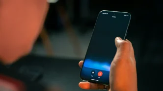 Gemini Now Lets You Call and Message on Android Lock.webp