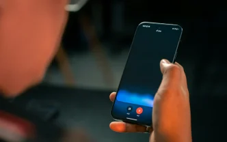 Gemini Now Lets You Call and Message on Android Lock.webp