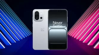 Small Phones Are Making a Big Comeback Why Now.webp
