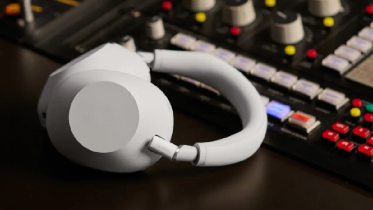 Sony WH-1000XM6